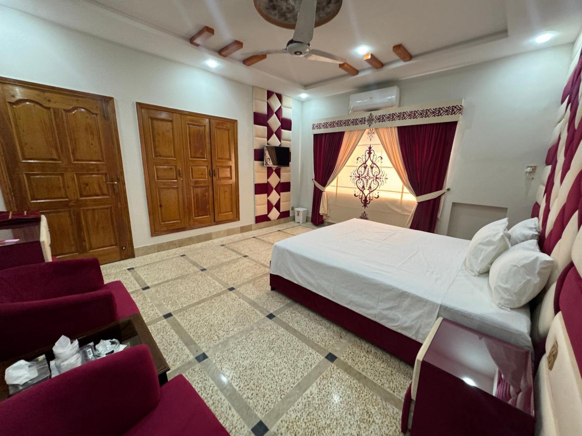 Royal Executive Inn Guest House Islamabad Extérieur photo